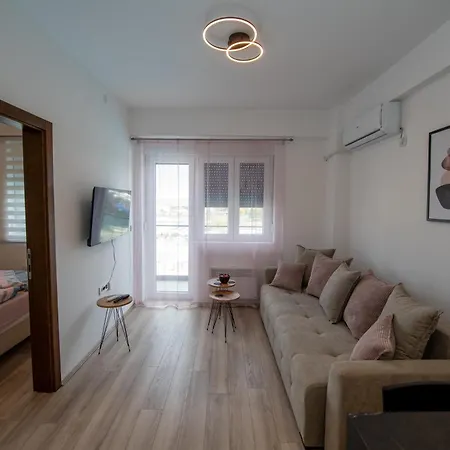 Petkovic 87 Apartment